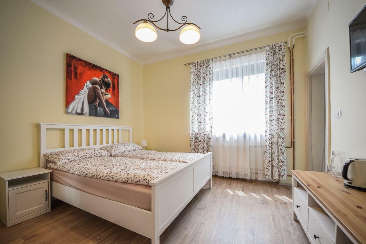 Maria Guest house